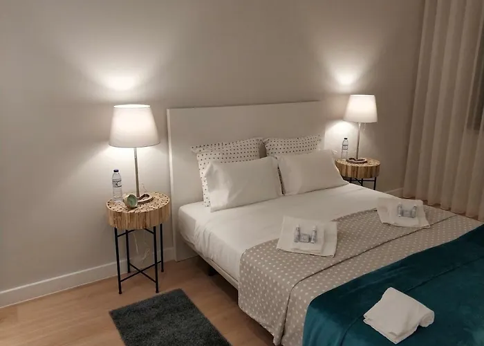 Rafaelo's * קלדס דה ריינה